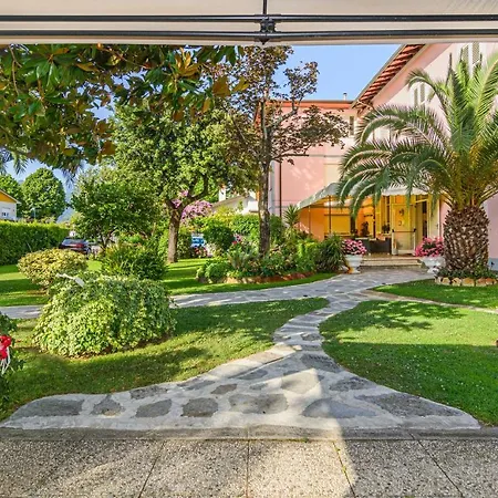 Ambra Otel Forte dei Marmi