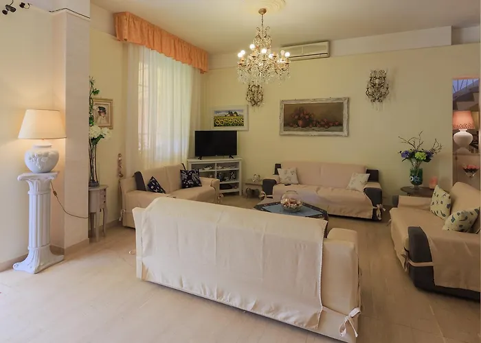 Ambra 2* فورتي دي مارمي